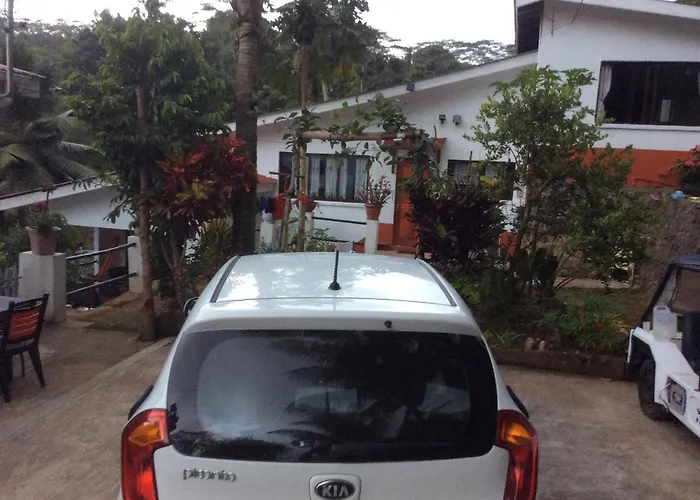 Rum i privatbostad Papayas Self Catering *