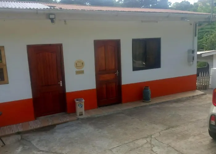 Papayas Self Catering